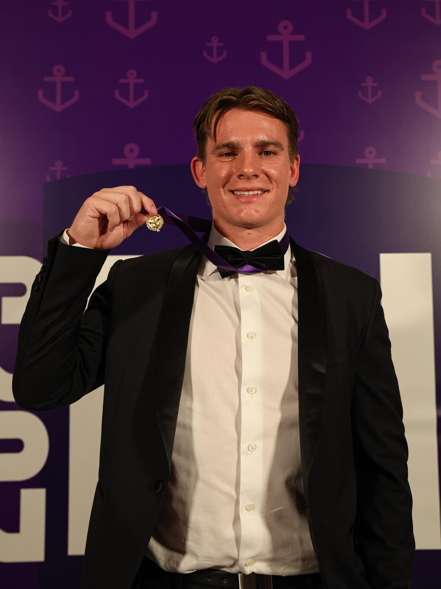 Serong secures third medal