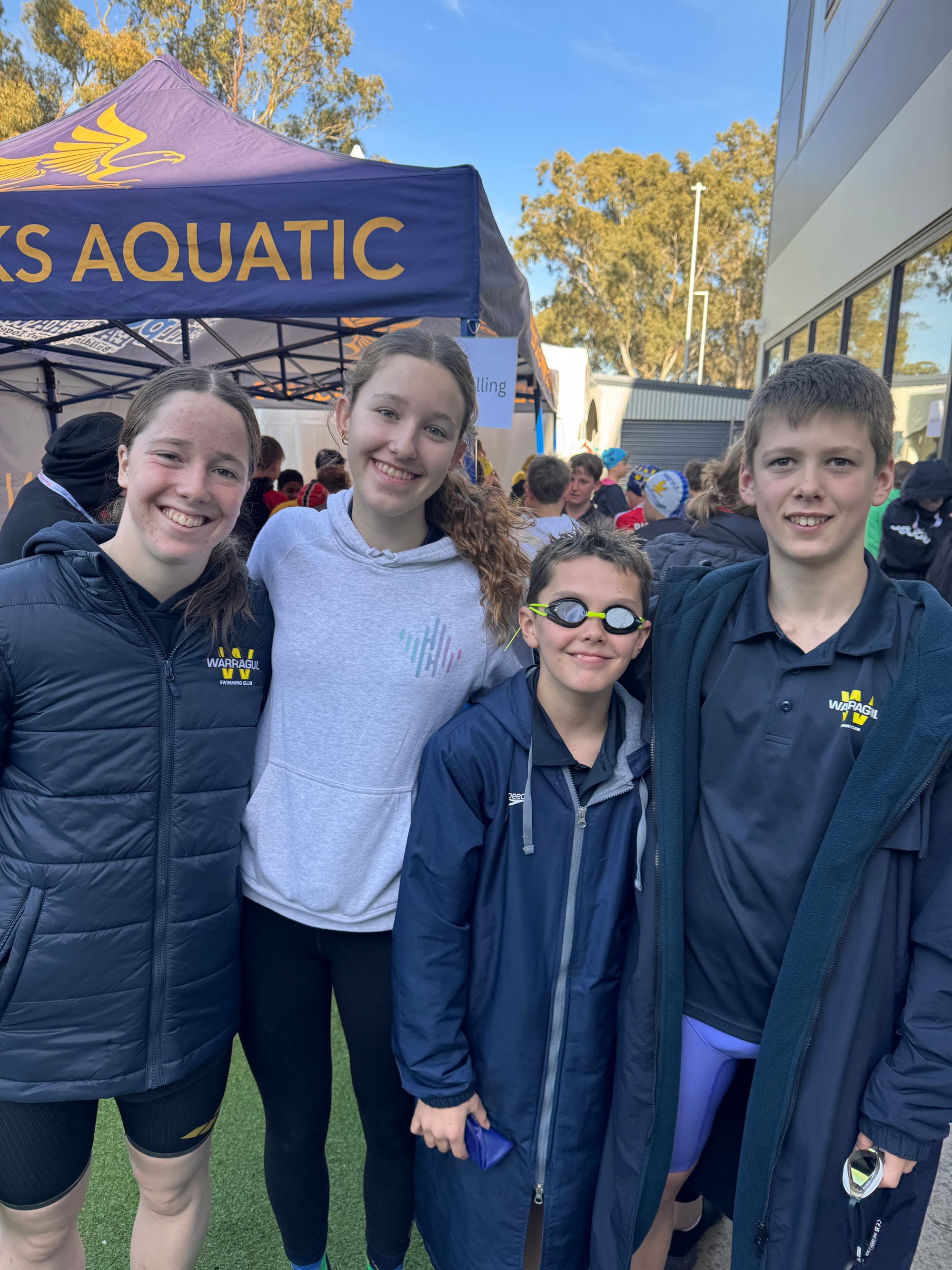 Warragul swims to success