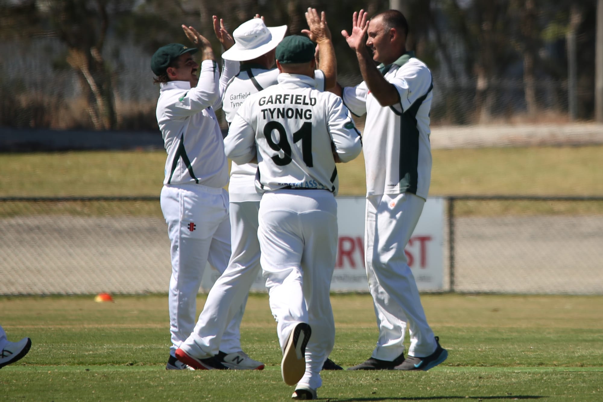 Titans topple wobbly Warriors in division four