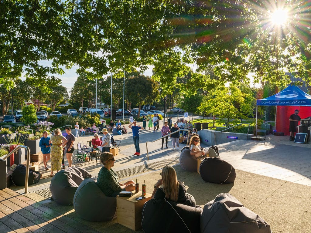 Free live music at WGAC forecourt