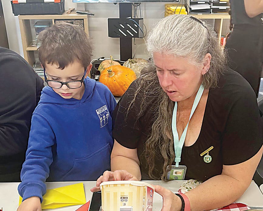 Blue Wrens bring Mother's Day magic to school