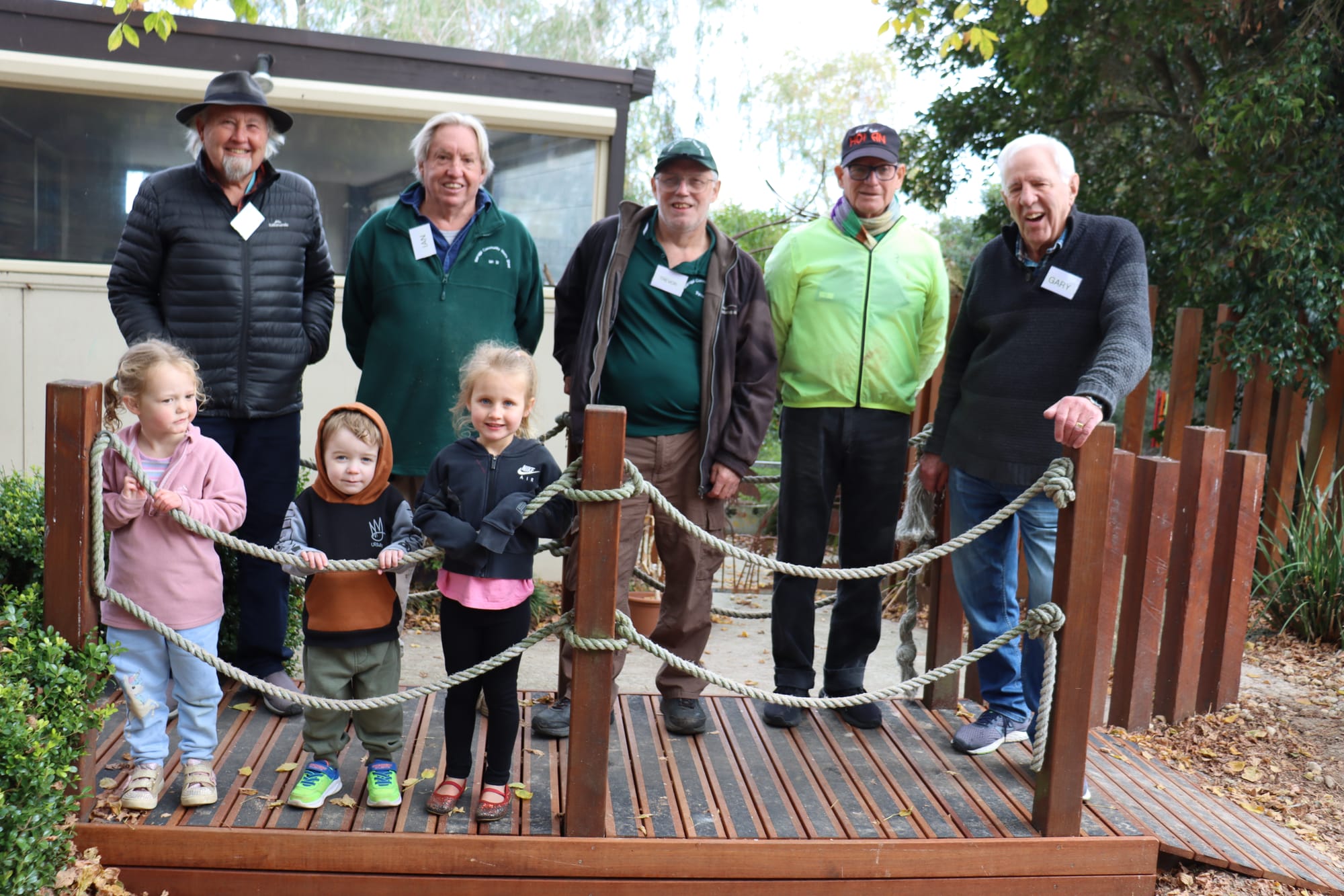Men's Shed brings new life into kindergarten bridge