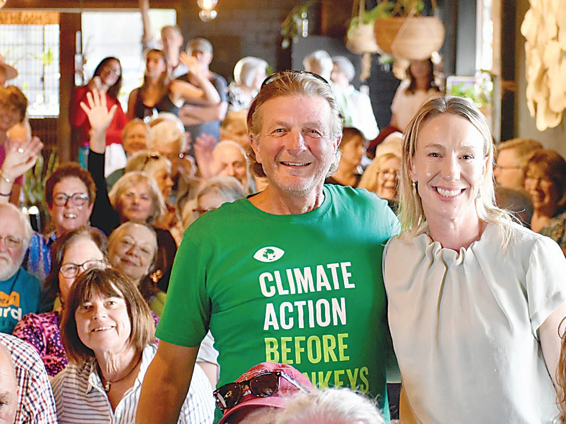 Election of Independent urged for Monash to deal with climate issue.