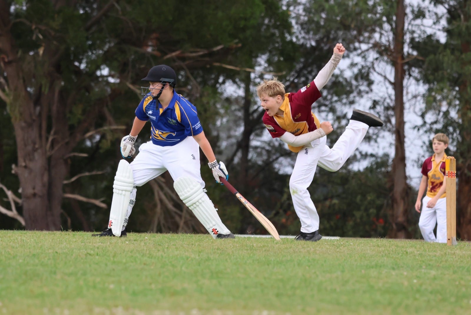 Terrific tie in junior classic
