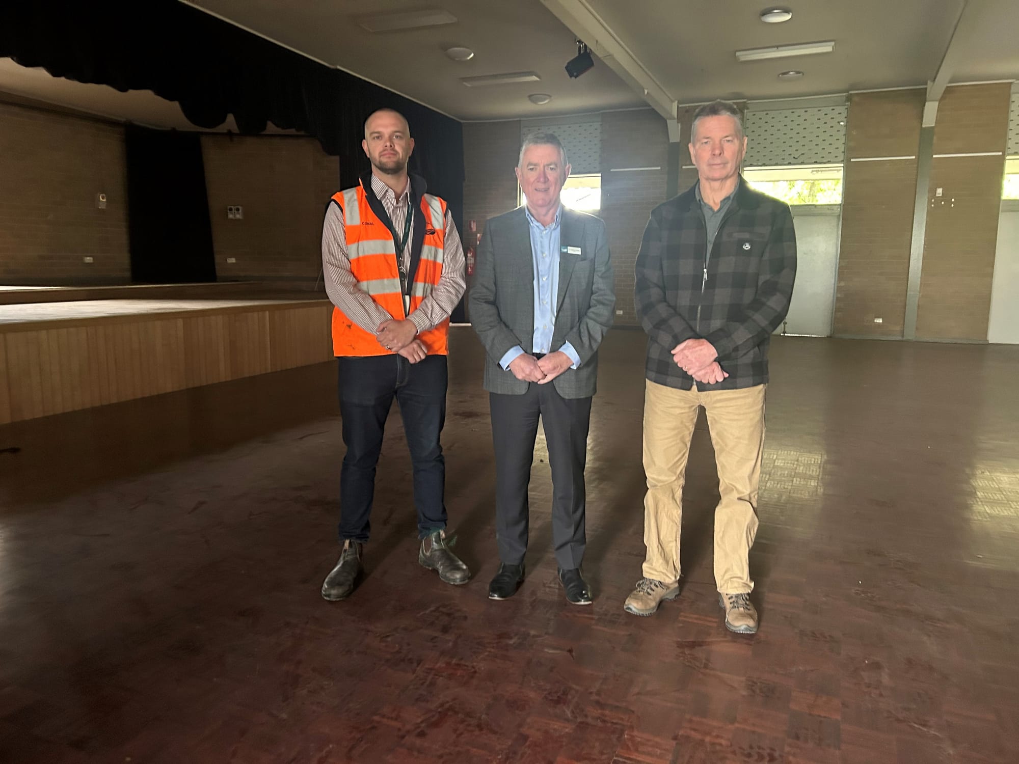 Community will have its say on hall site