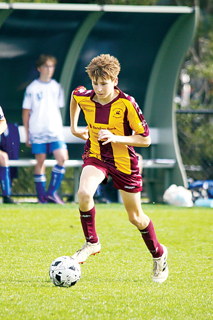 Soccer - U17s Drouin Dragons Maroon Yellow v Leongatha - May 4, 2025