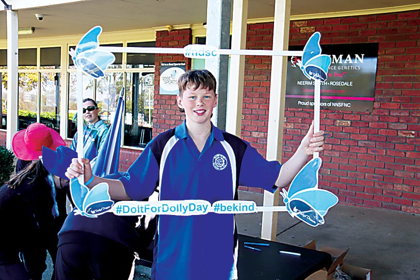 Showing his support for Do It for Dolly with a selfie frame is Dylan Ainge.