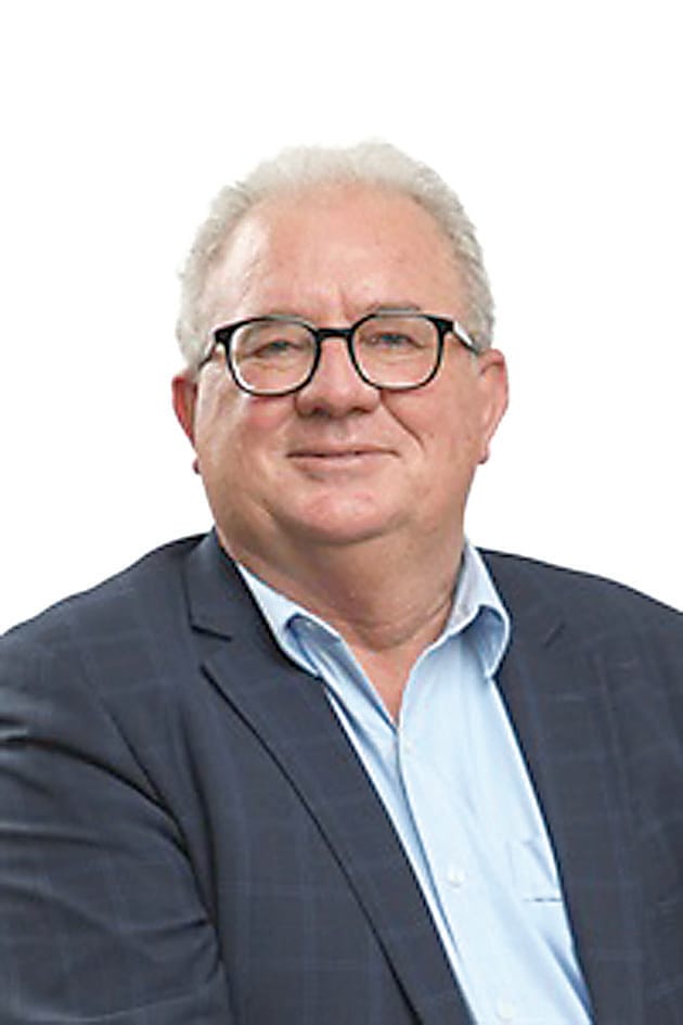 Chief executive officer resigns