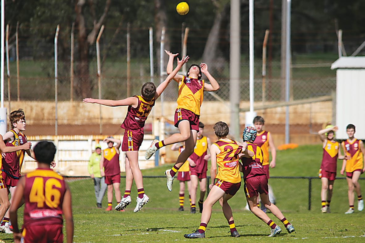 West Gippsland Junior under 14s football - Drouin Maroon v Drouin Gold - August 16, 2025