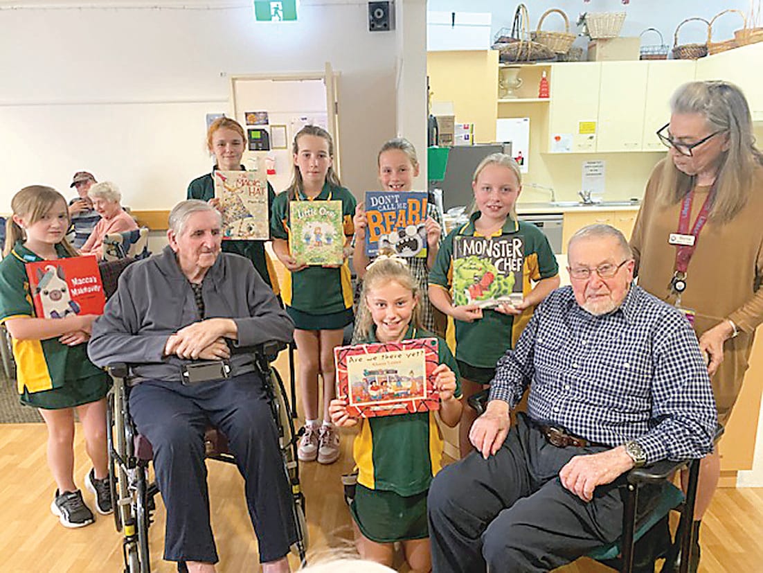 Sharing stories and smiles at Andrews House