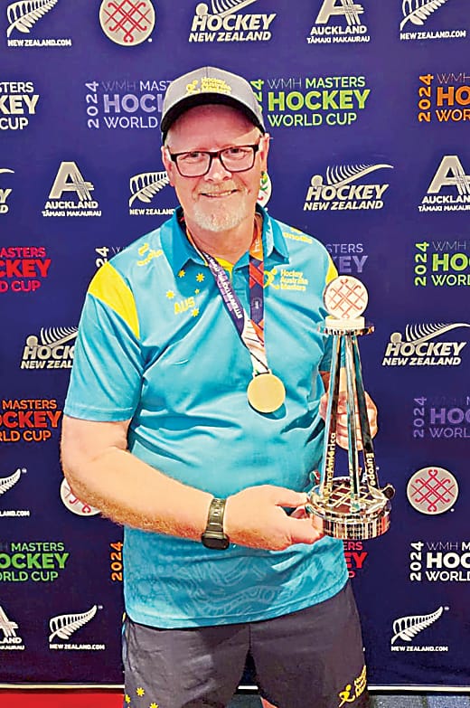 Mick manages team to victory