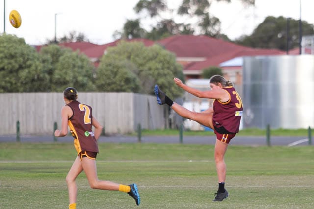 Football Girls Youth - Drouin Vs. Warranor - 05.05.2024