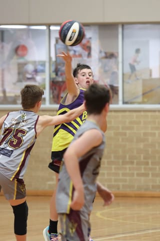 Basketball - 16112021