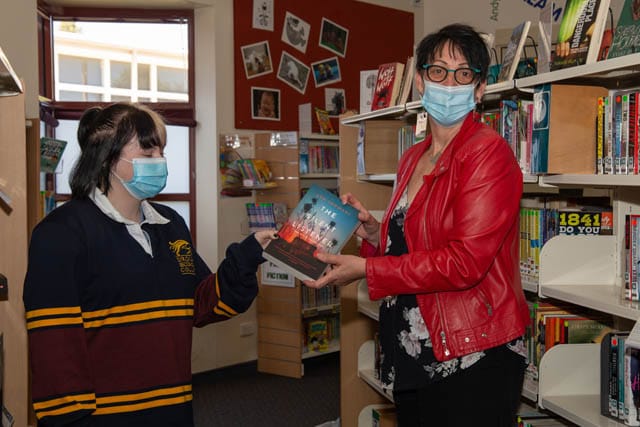 Lyn Yoewart Book - 25022021