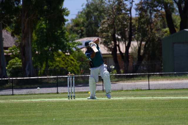 Cricket Div 3 Yarragon Vs. Western Park- 18.12.2021