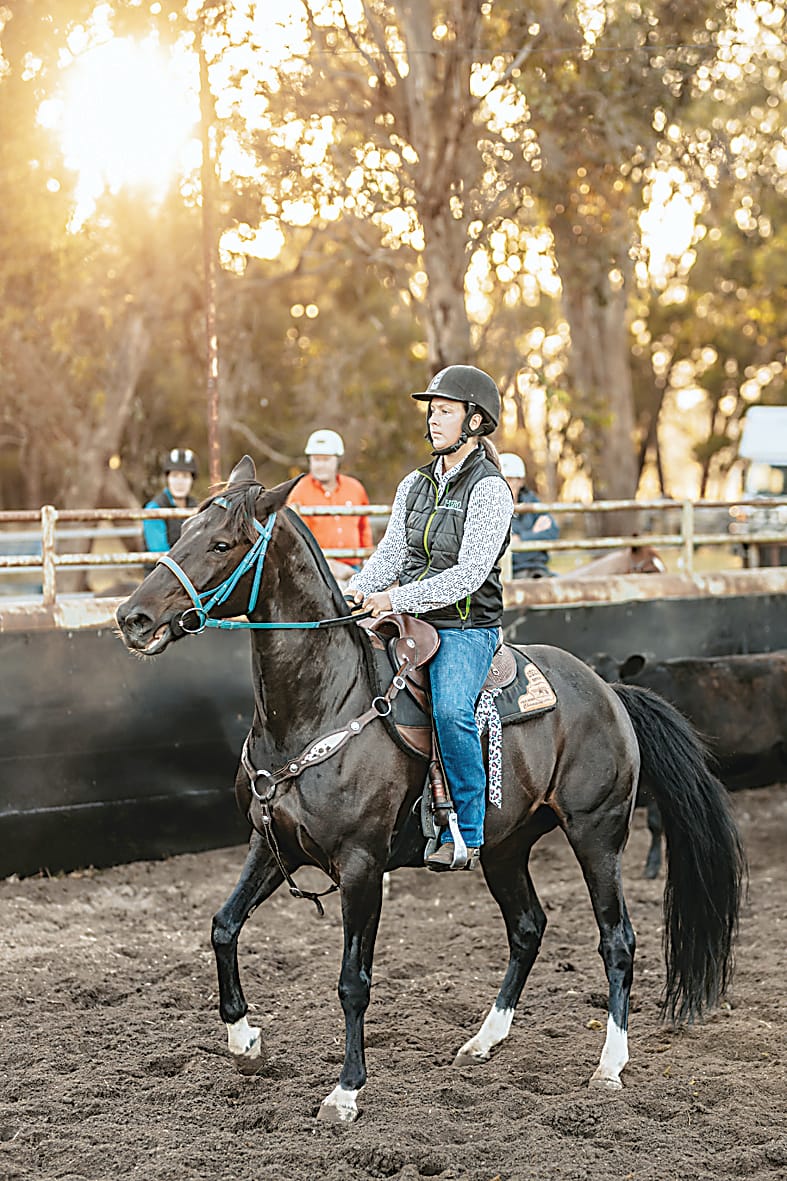 Kylee Paull riding Minty in the maiden event.