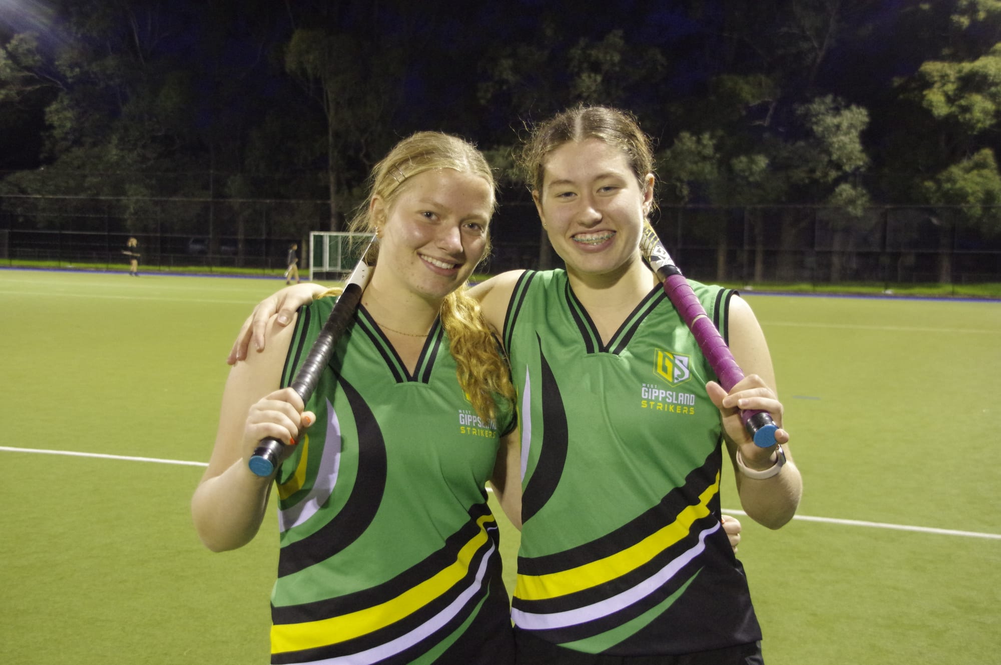 Local hockey duo named in Victorian team