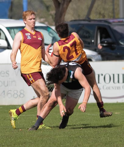 Football Thrids Drouin Vs. Wonthaggi - 14.08.2021 