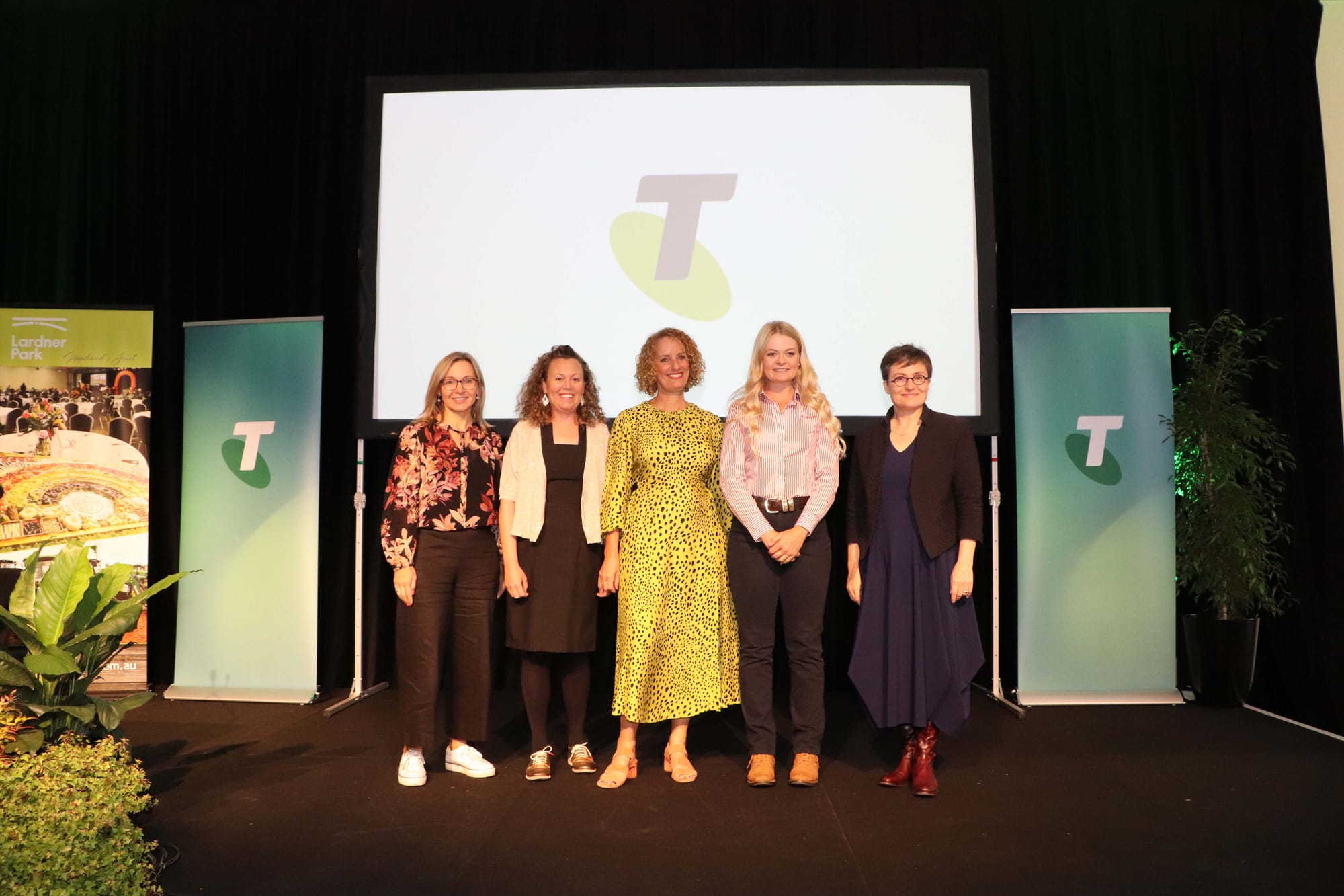 Farm World - 2022 - Friday