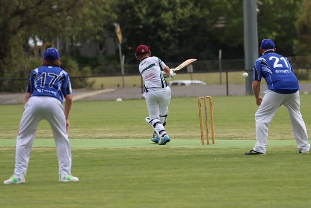 Cricket Div 5 Western Park Vs. Yarragon - 11.12.2021