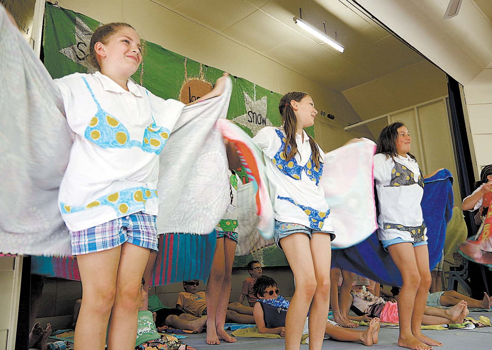 Christmas celebration fills the Bunyip hall