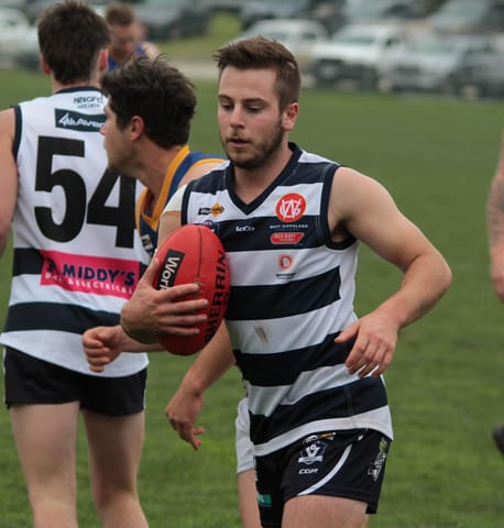 Football WGFNL Seniors Dusties Vs. Nar Nar Goon - 10.07.2021 