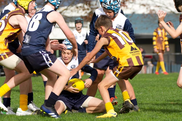 Football SE Juniors U12s Blues v Warranor - 24042021