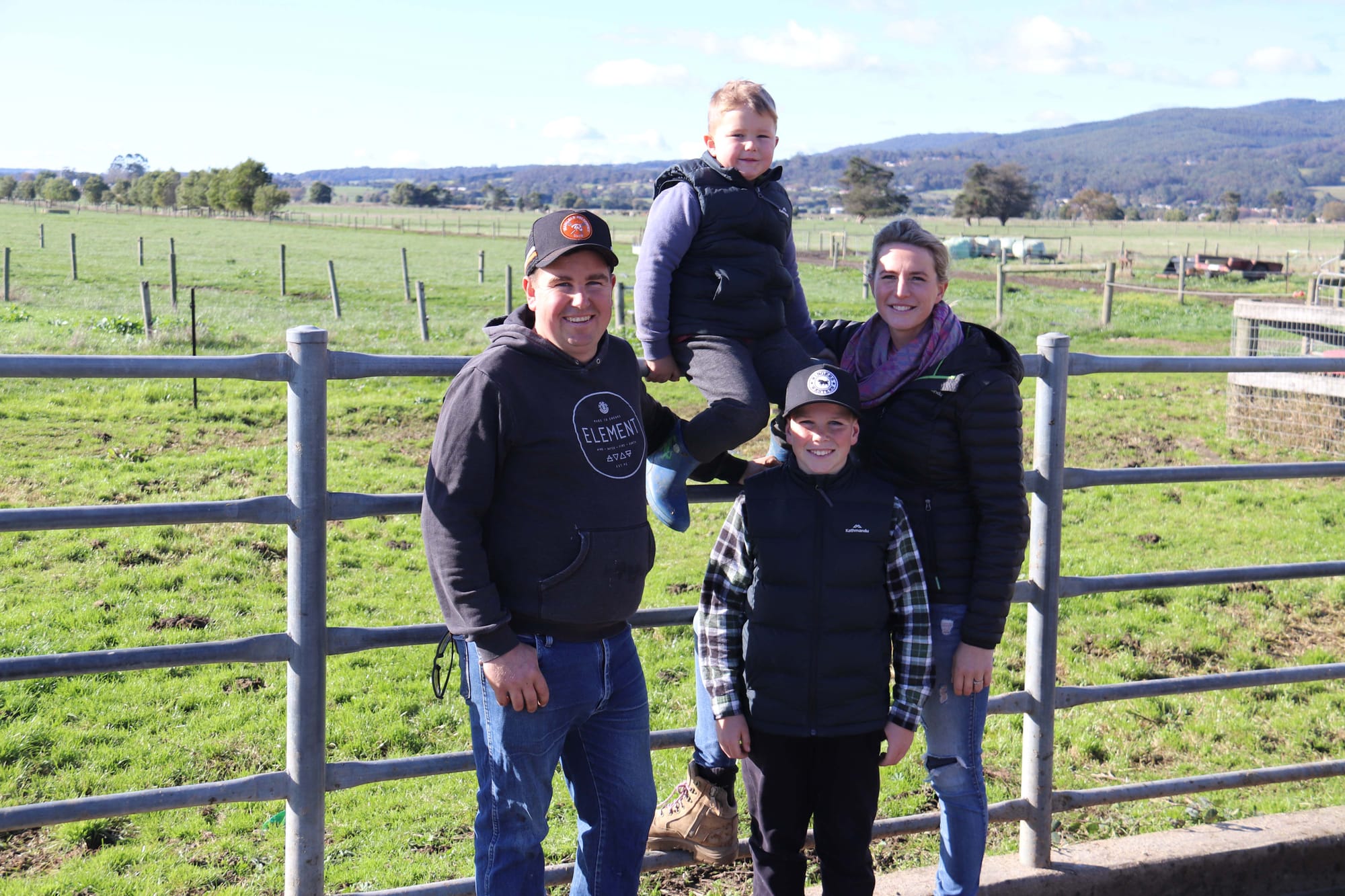 Dairy farming family - 07.06.2022
