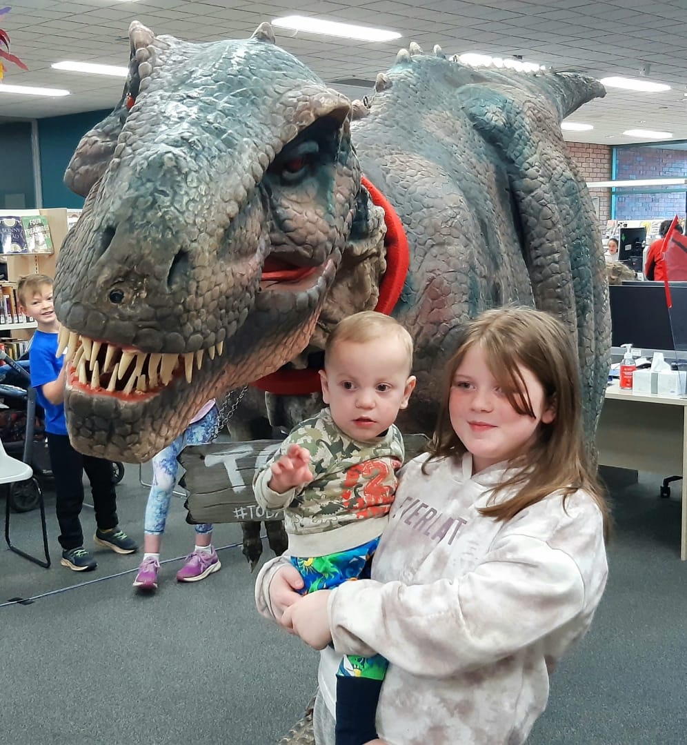Dinosaurs roar at library