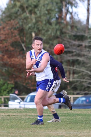 Football EDFL Seniors Neerim South Vs. Catani - 03.07.2021