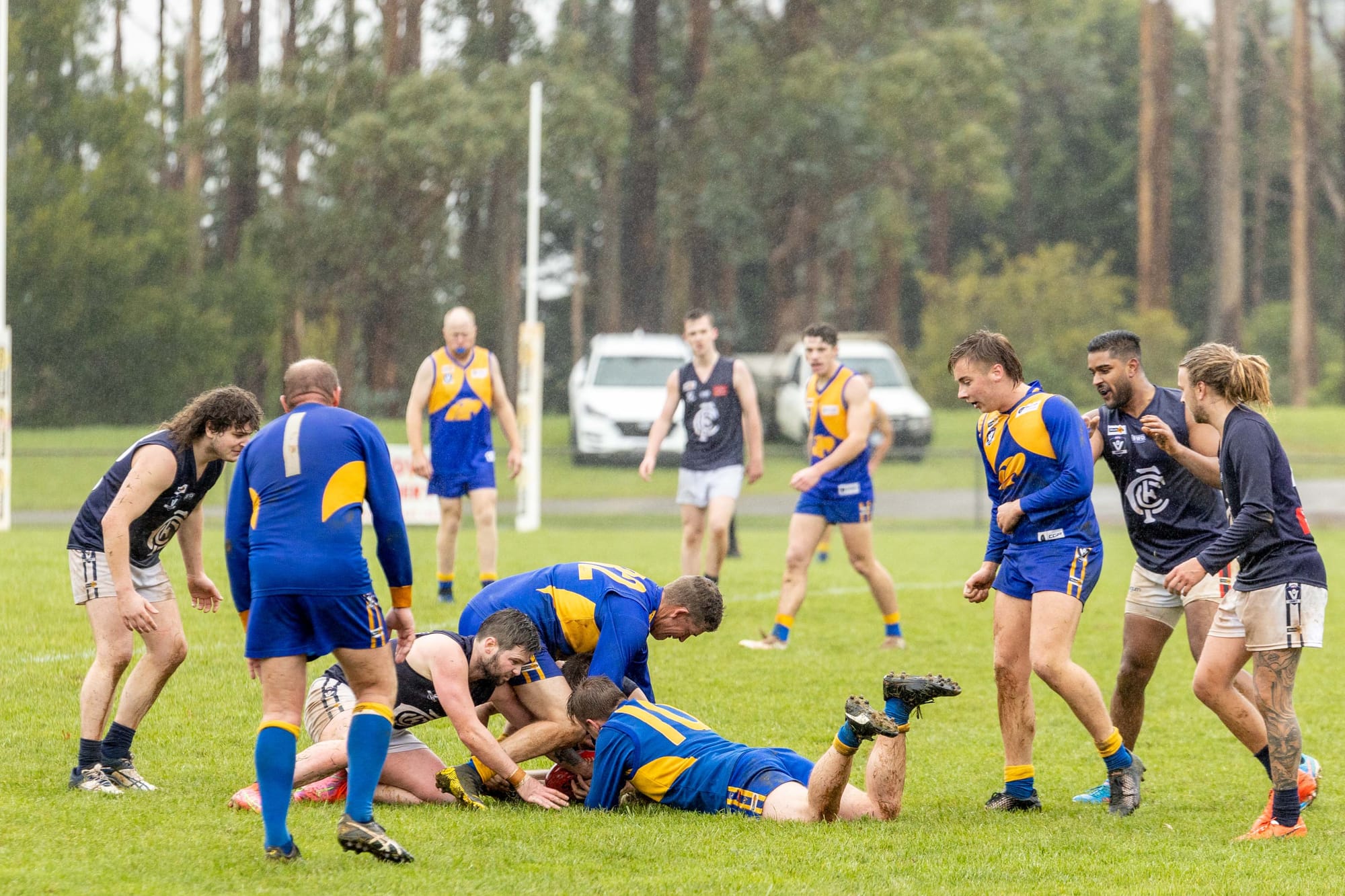 Football Reserves Elllinbank Vs. Catani - 07.05.2022