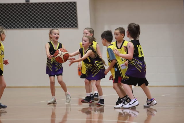 Basketball - 25.11.2021