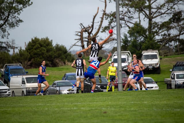 Football- Bunyip Vs Dalyston (Seniors) 10-04-21 