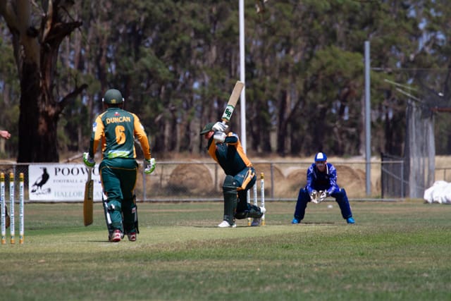 Cricket Div 1 Hallora Vs. Western Park 12.02.2022