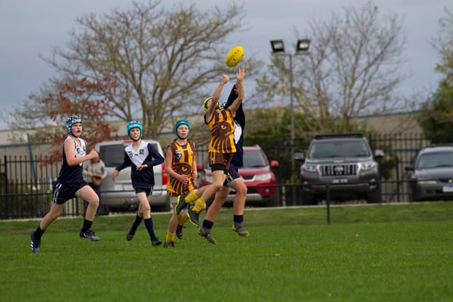 Football SE Juniors U12s Blues v Warranor - 24042021