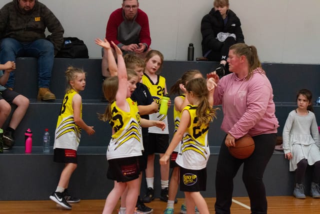 Basketball - 09.12.2021