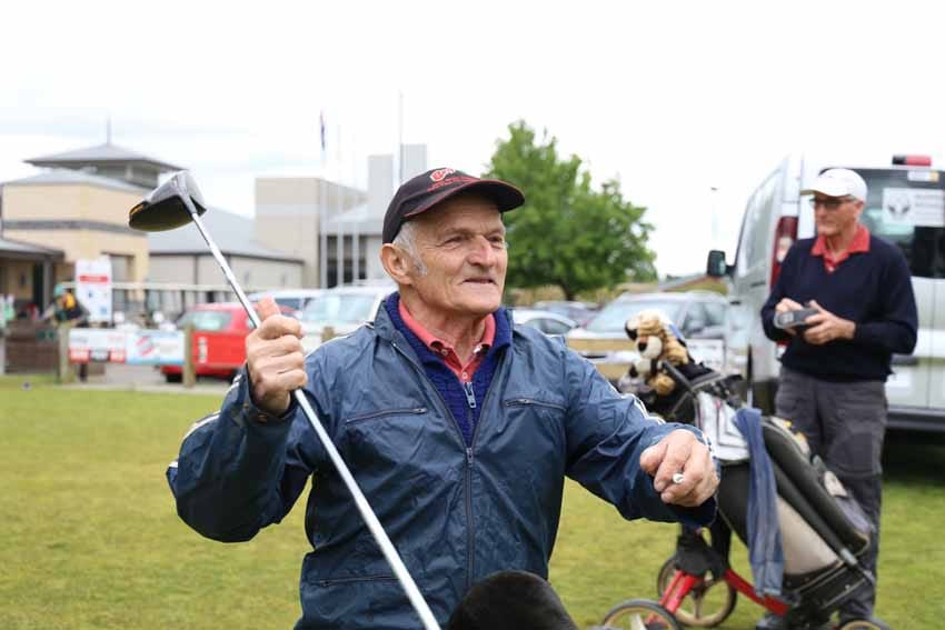 Golf in ideal weather