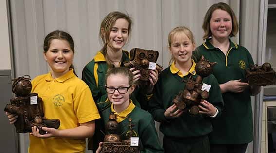 Students join Melbourne Show