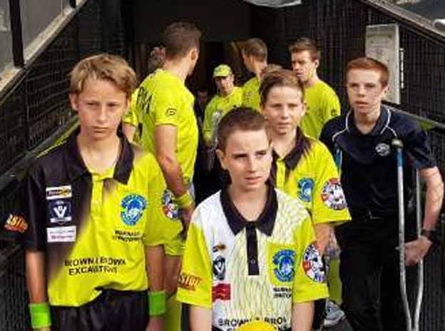 Umpires gain MCG experience