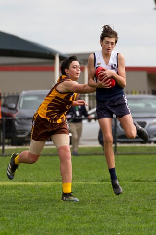  Football SE Juniors U14s Blues v Warranor - 24042021