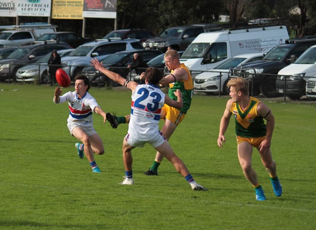 Football Seniors Garfield Vs. Phillip Island - 15.05.2021 