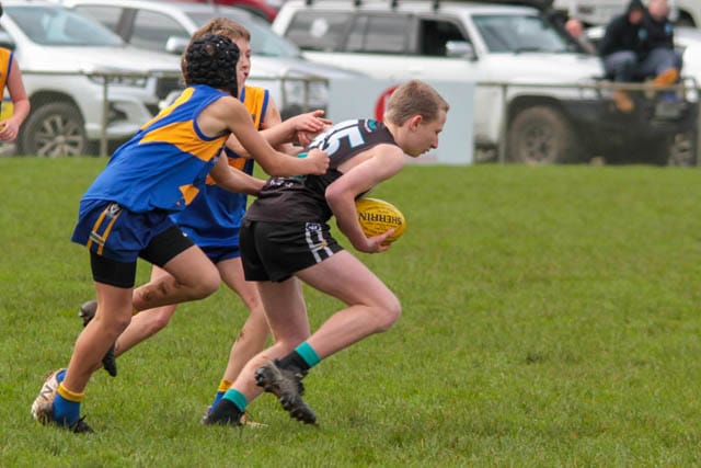 Football Juniors (U14's) - Ellinbank Vs. Yarragon - 03.08.2024
