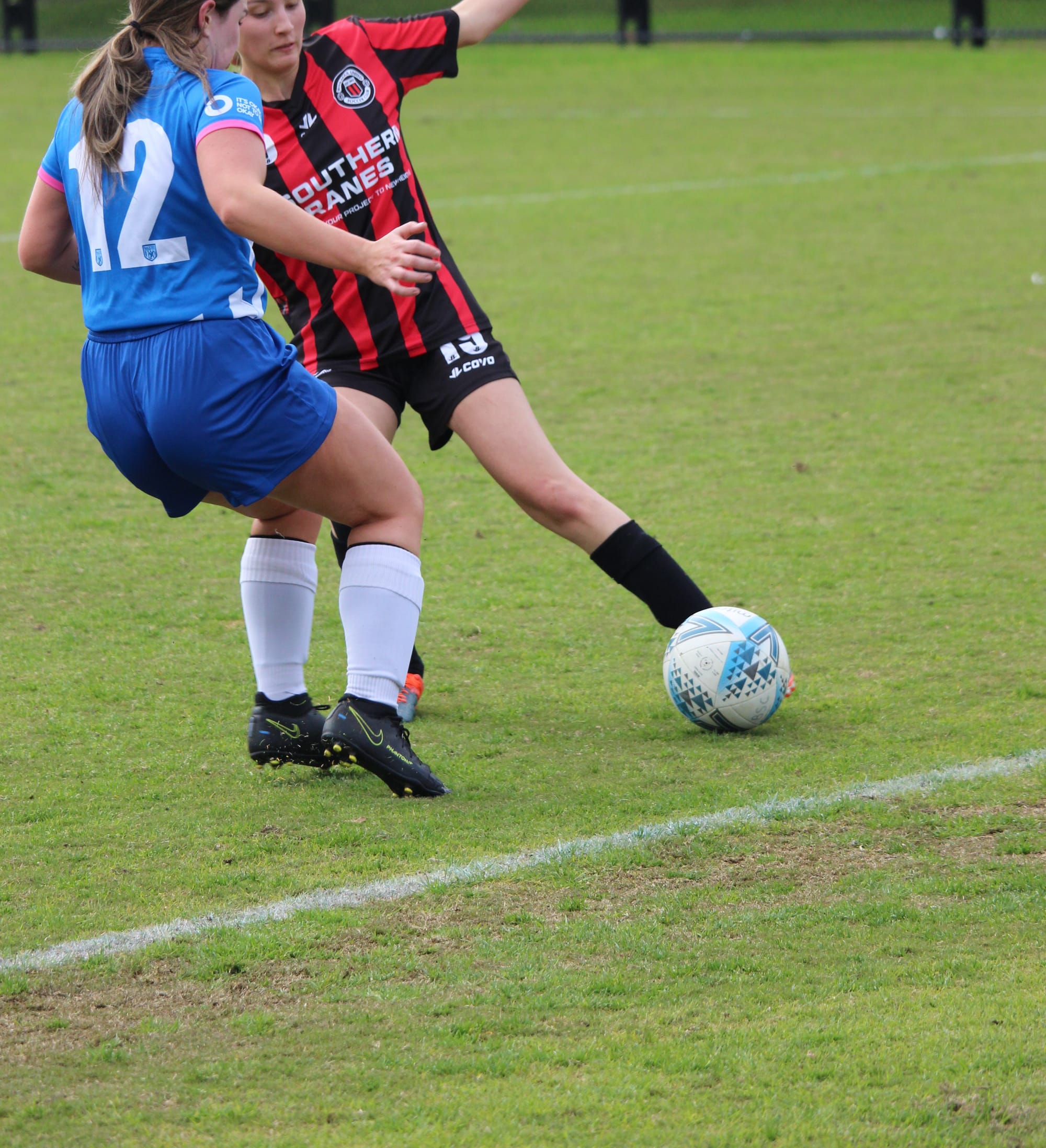 United women's team impress against undefeated Baxter
