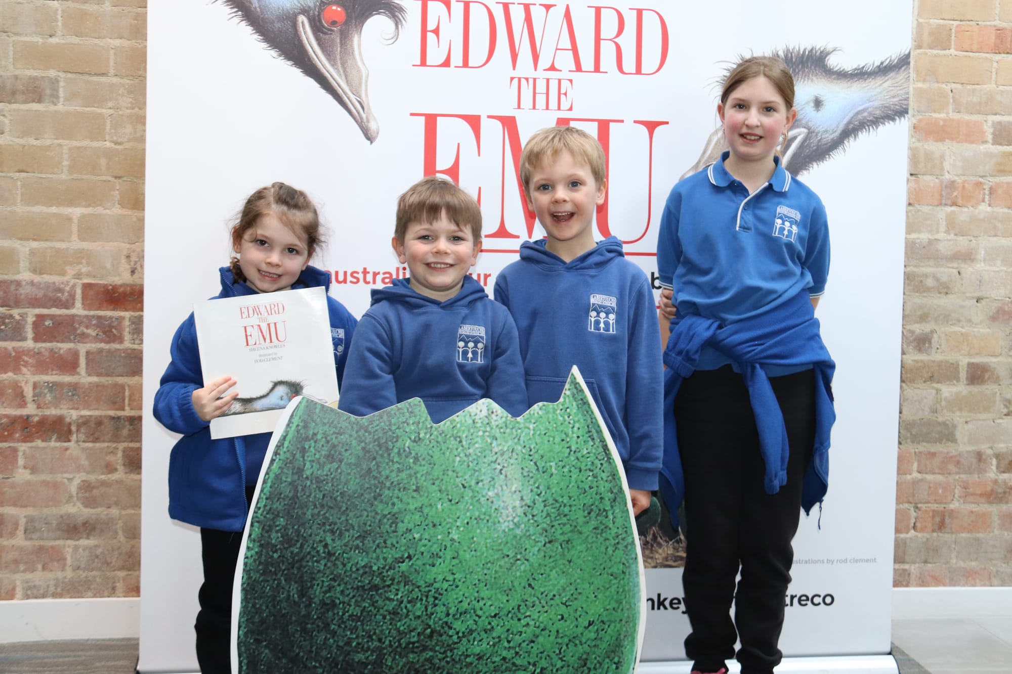Schools flock to see Edward the Emu