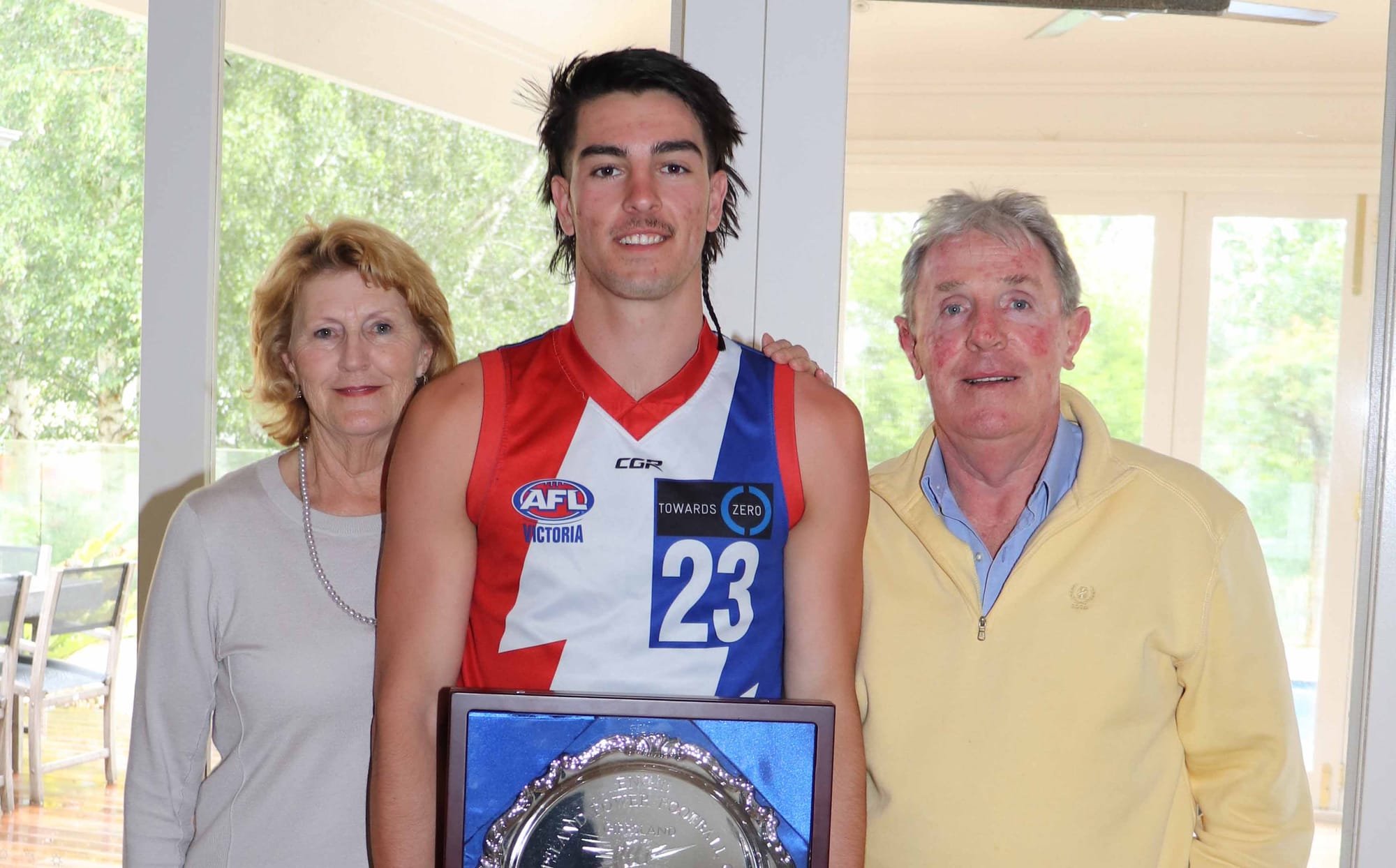 Noah drafted to Bombers