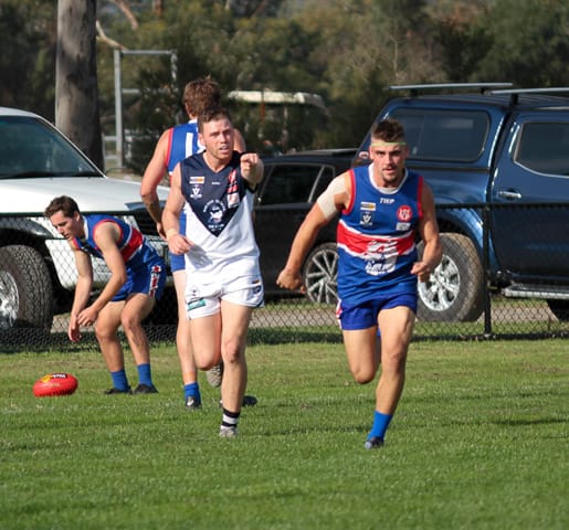 Football Seniors Bunyip Vs. Nar Nar Goon - 01.05.2021