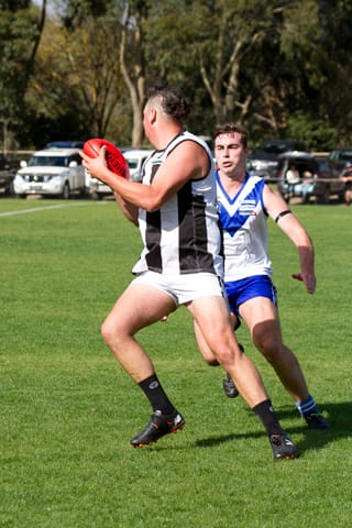 Football EDFL Reserves Neerim South Vs. Poowong - 08.05.2021 