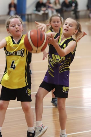 Basketball - 25.11.2021