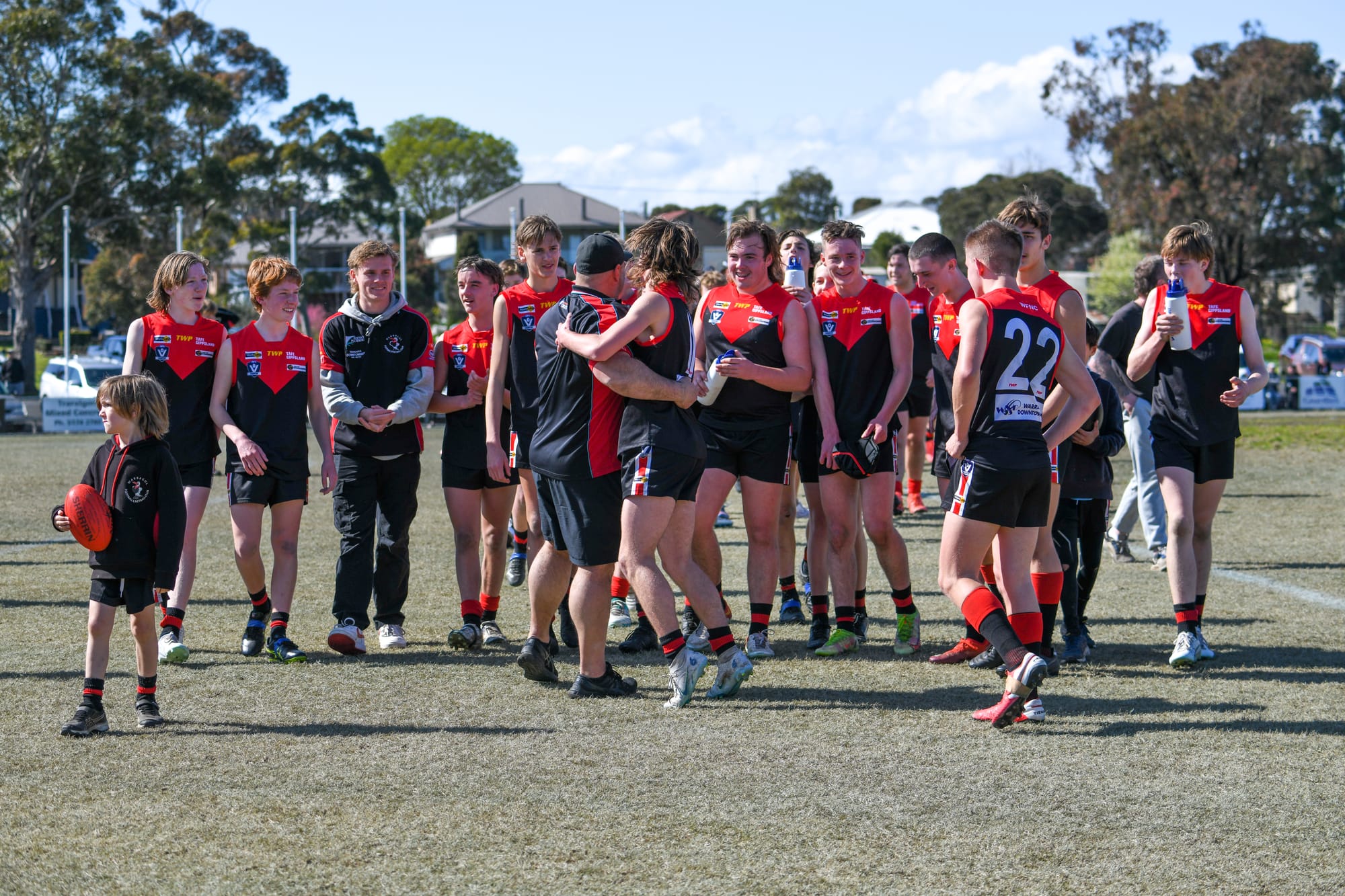 Gulls fourths march on after Parrots scare