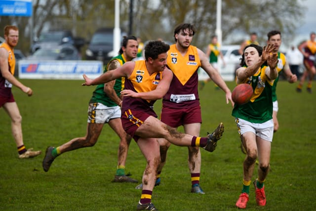 Football GFNL Reserves Drouin Vs. Leongatha - 03.07.2021
